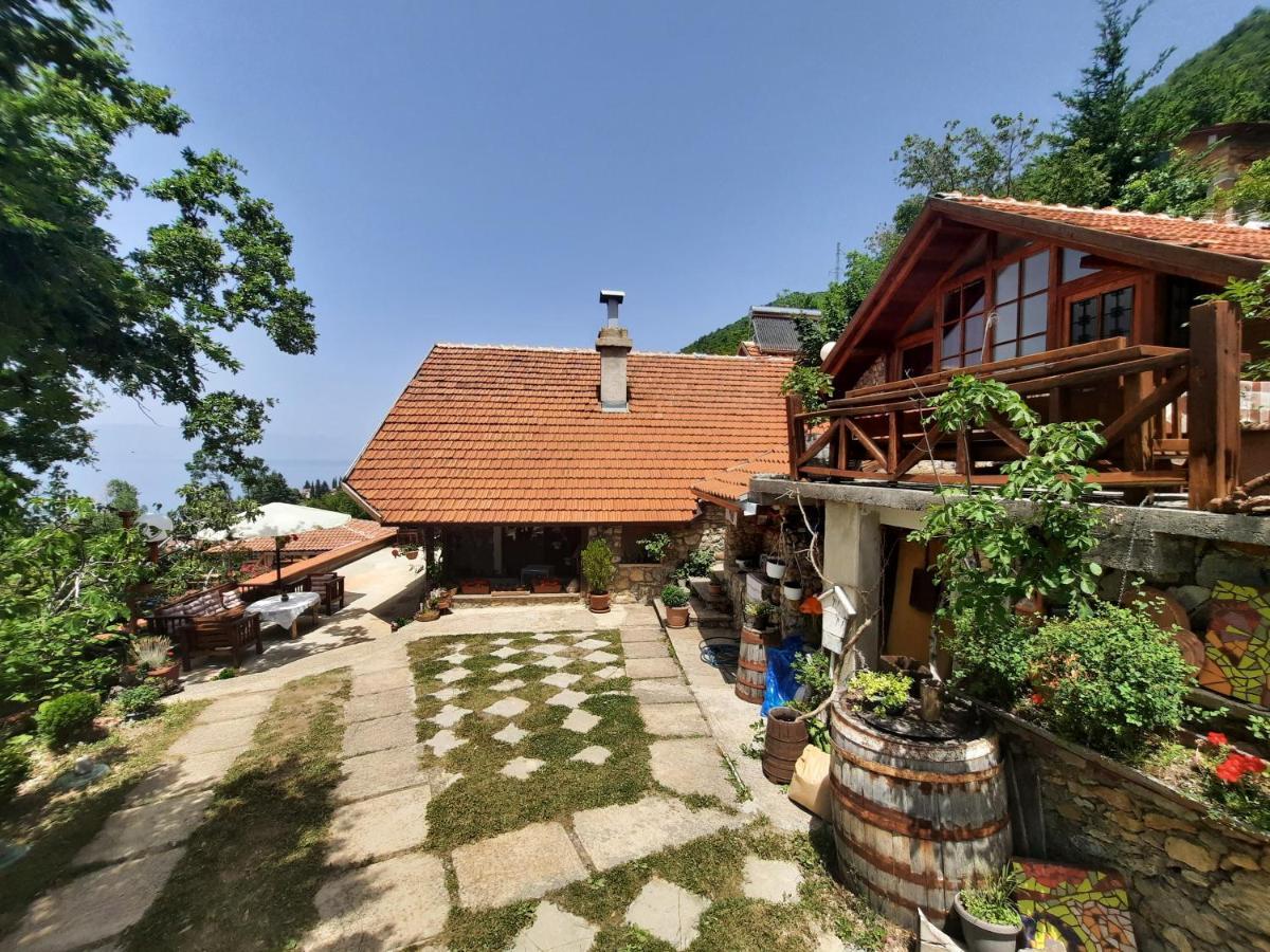 Robinson Sunset Guest House Ohrid Exterior photo